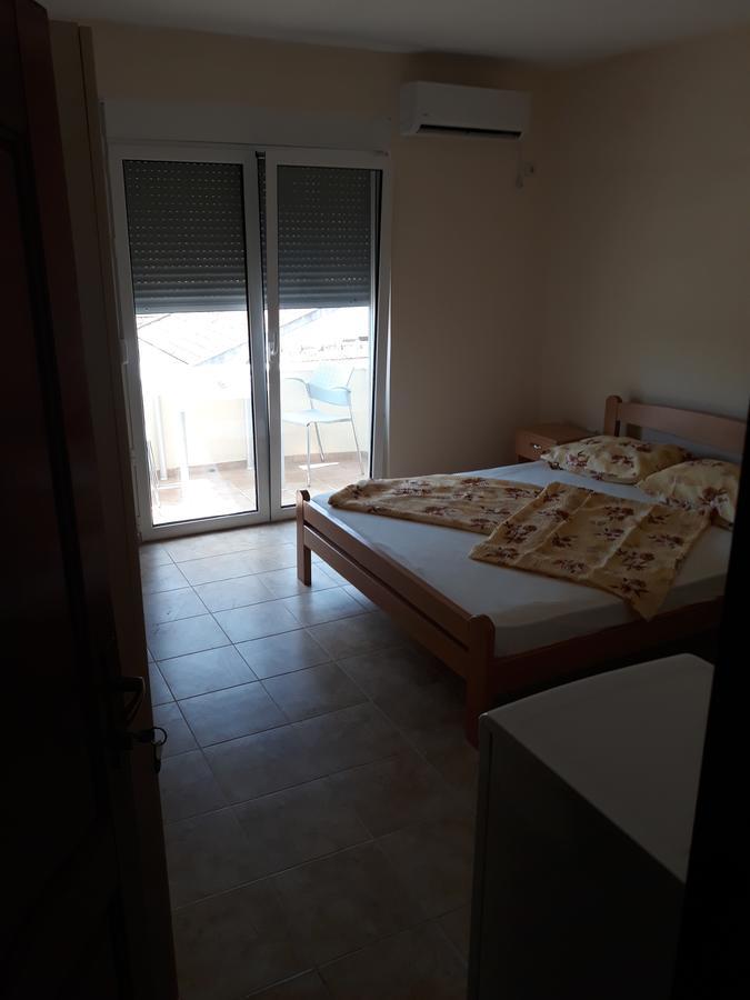 Korac Apartments 乌尔齐尼 外观 照片