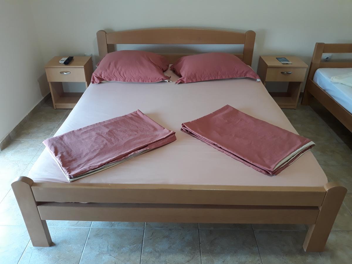 Korac Apartments 乌尔齐尼 外观 照片